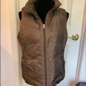 Lands End Women’s Gold Vest Size S